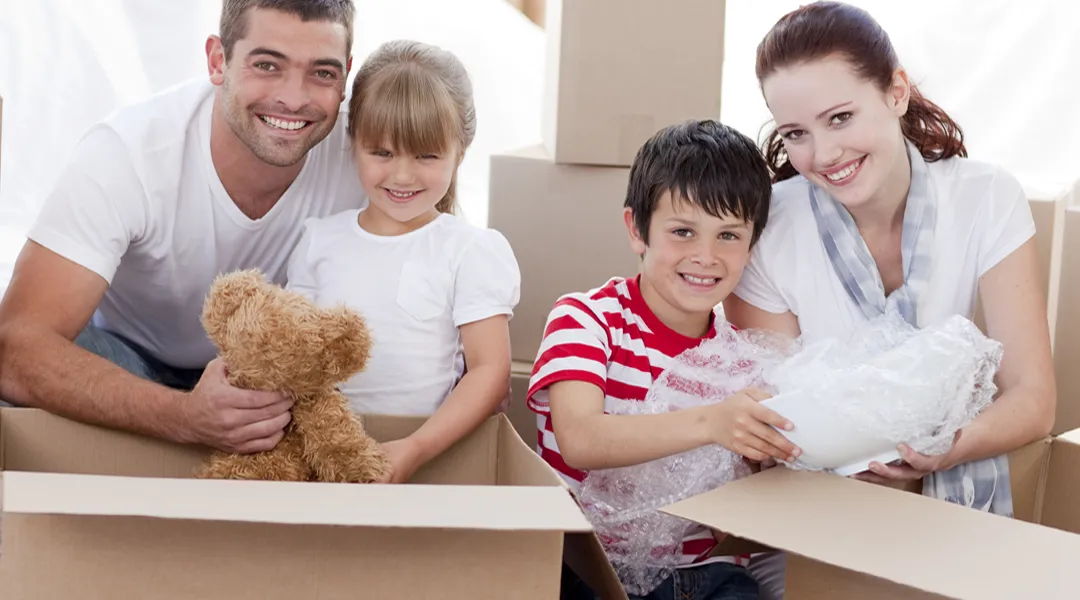 Practical Tips For Moving With Kids (In Chicago)